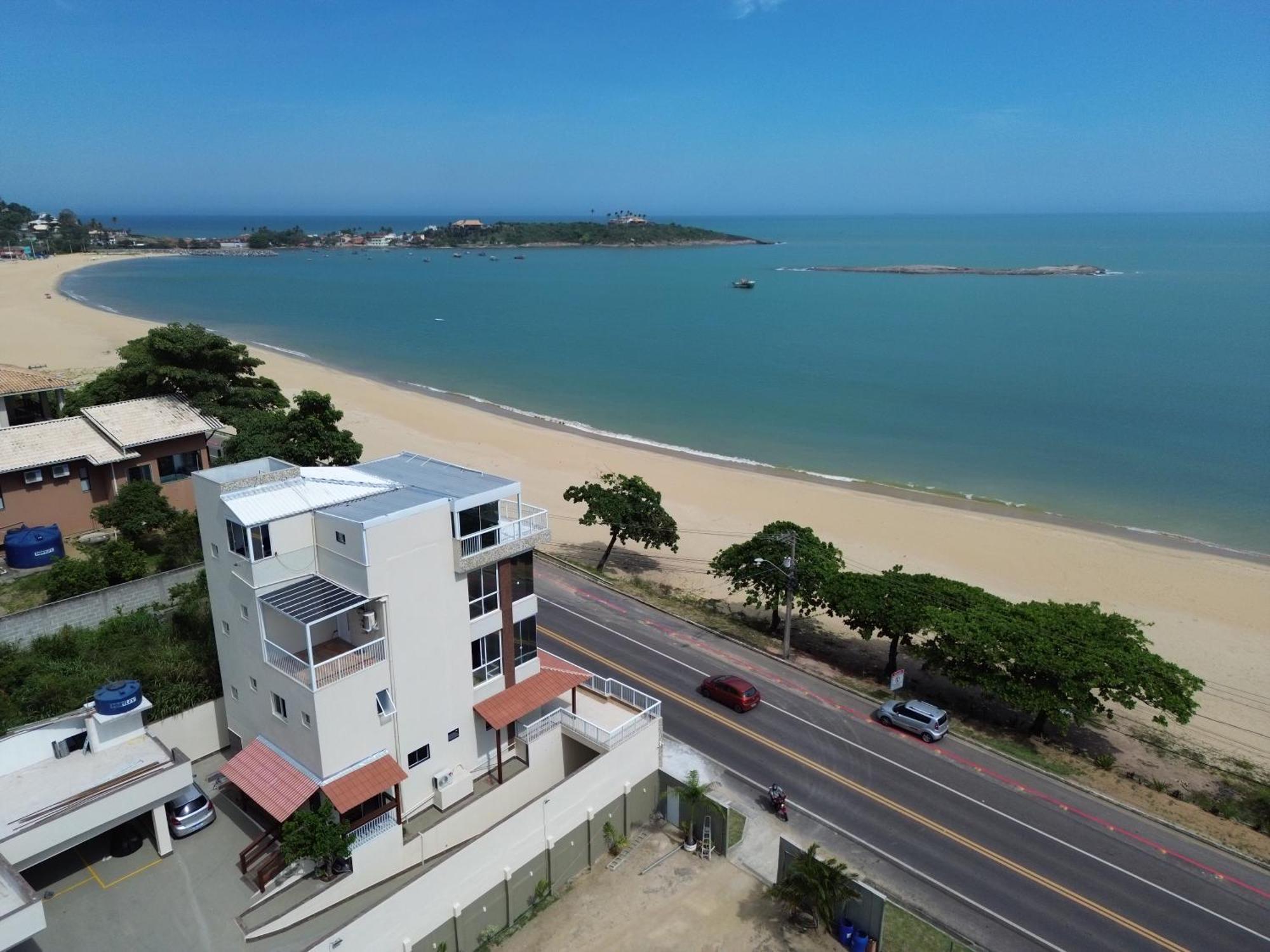 Ipe Amarelo - Frente Ao Mar Na Praia De Meaipe, Guarapari Eksteriør billede